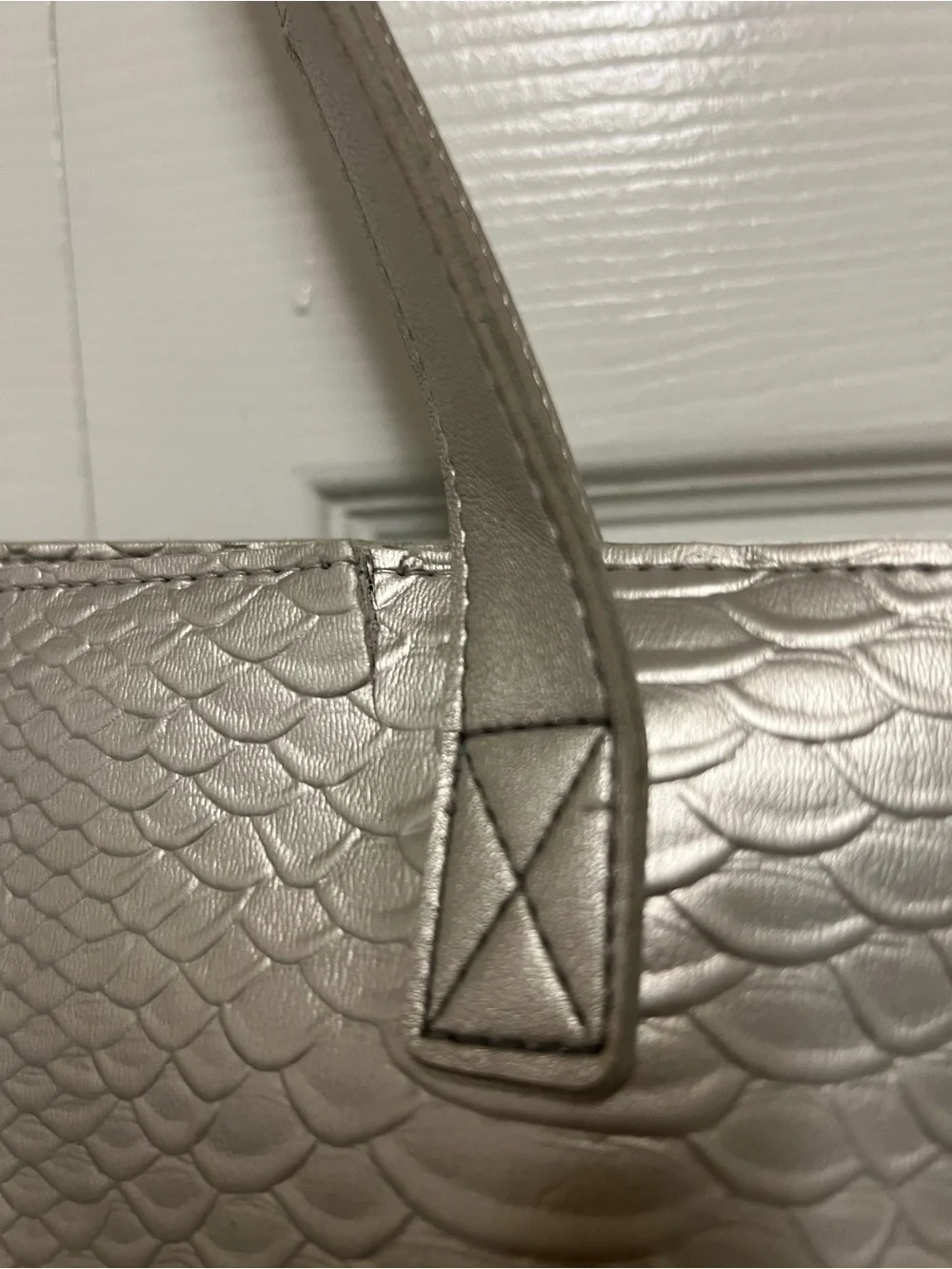 UNBRANDED Large Silver Embossed Tote Bag